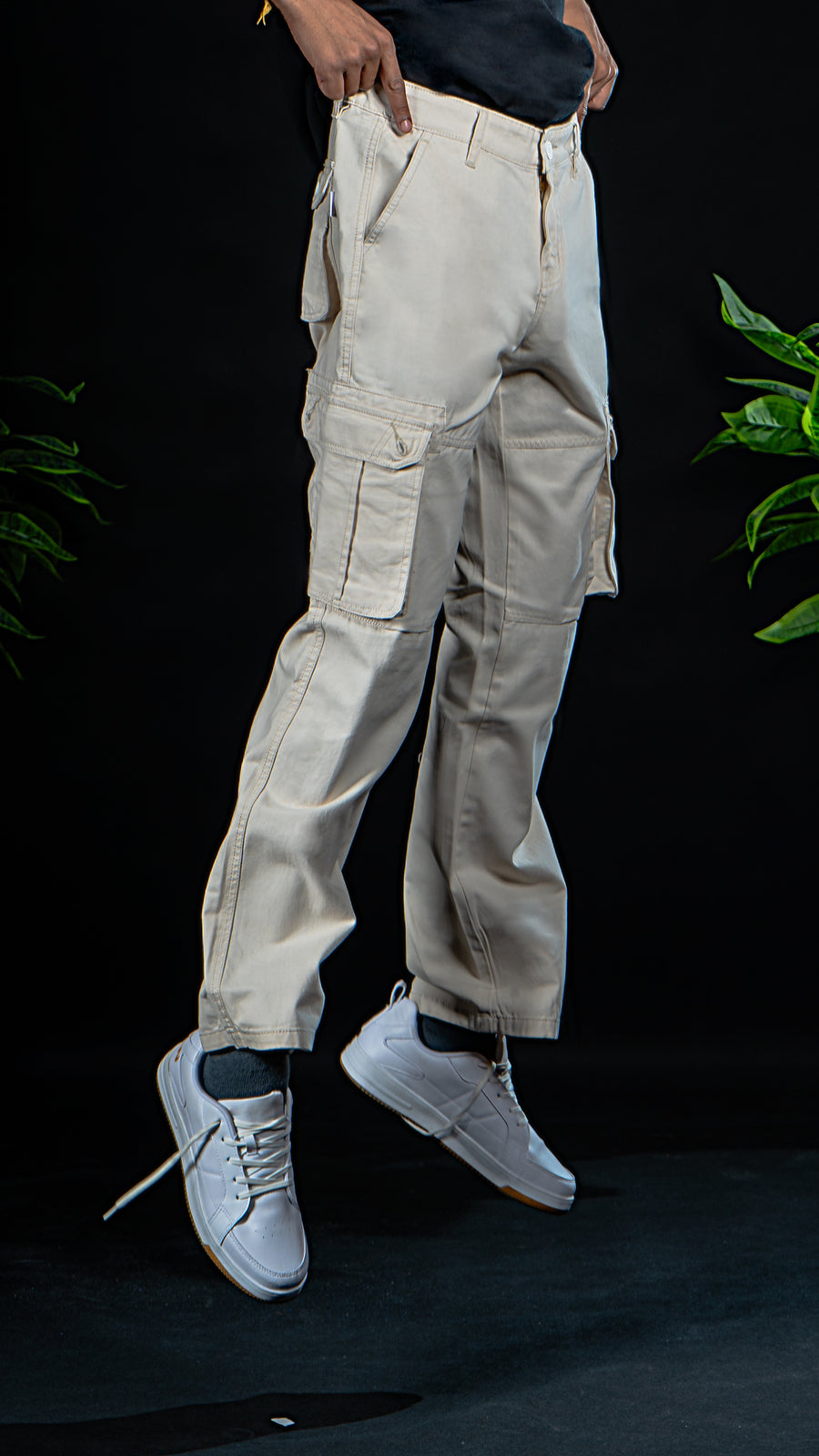 Off-White 6 Pocket Cargo